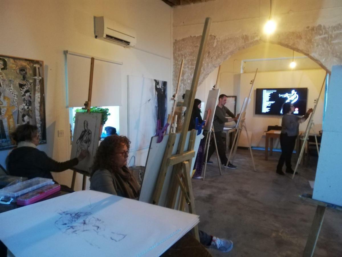 Cornaro Fine Arts Center Lejlighed Limassol Eksteriør billede